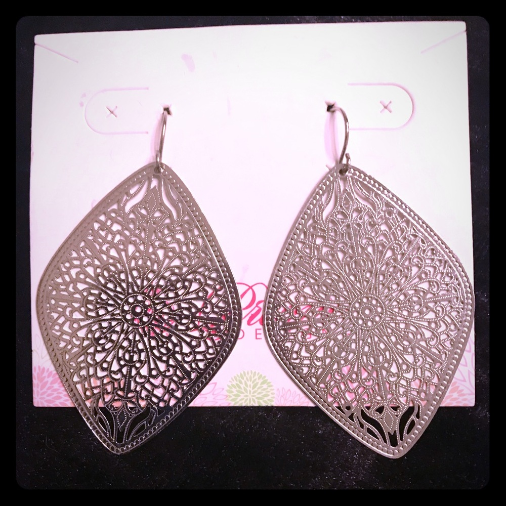Silver Lace earrings